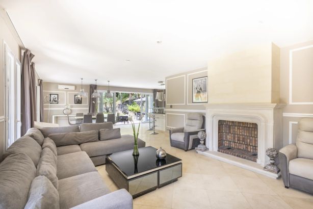 Sale Villa Grasse 10&nbsp;Rooms 287.86&nbsp;m²