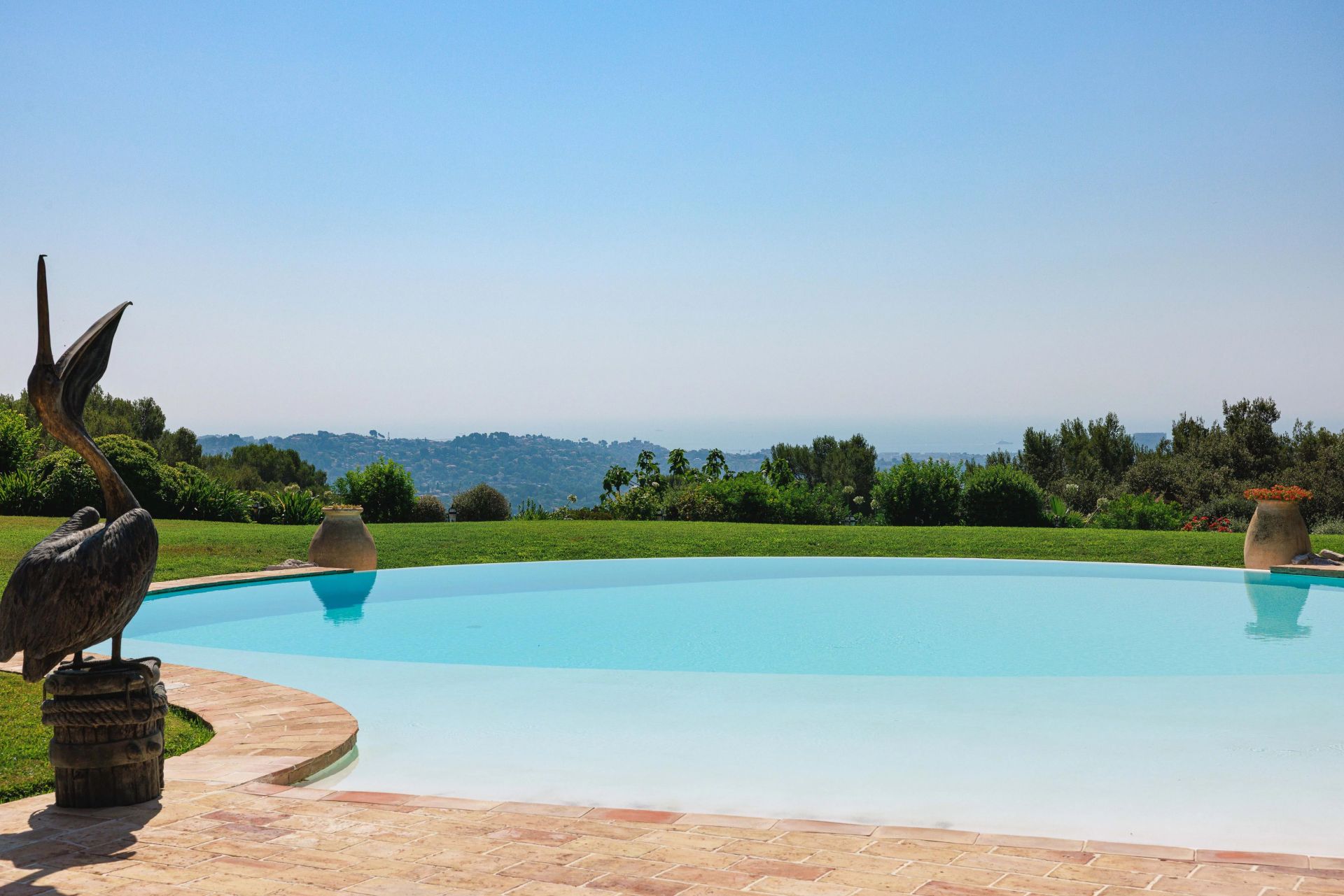 villa 18 Pièces en vente sur La Colle-sur-Loup (06480)