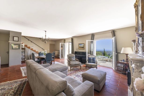 Vente Villa Vence 6&nbsp;Pièces 178.3&nbsp;m²