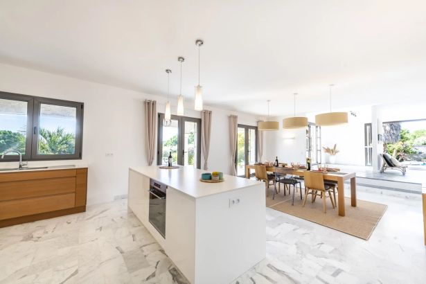 Vente Villa Biot 8&nbsp;Pièces 376&nbsp;m²