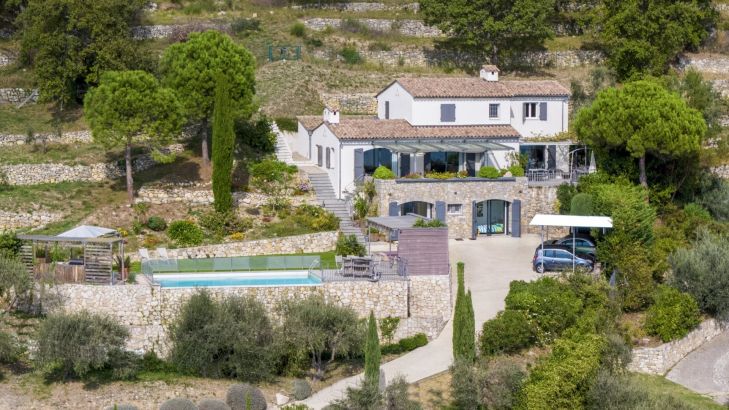 Vente Villa Châteauneuf-Grasse 7&nbsp;Pièces 200&nbsp;m²