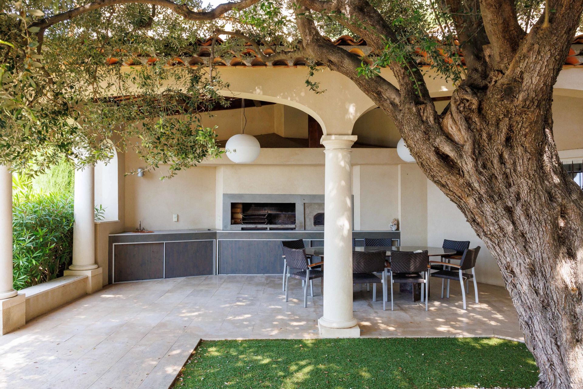 villa 7 Rooms for seasonal rent on Cap-d'Ail (06320)