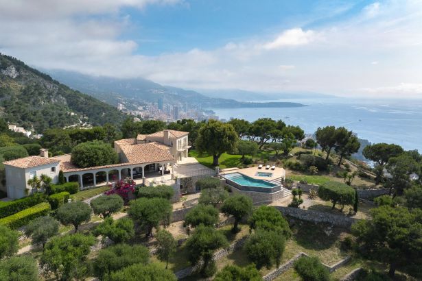 Rental Villa Cap-d'Ail 7&nbsp;Rooms 400&nbsp;m²