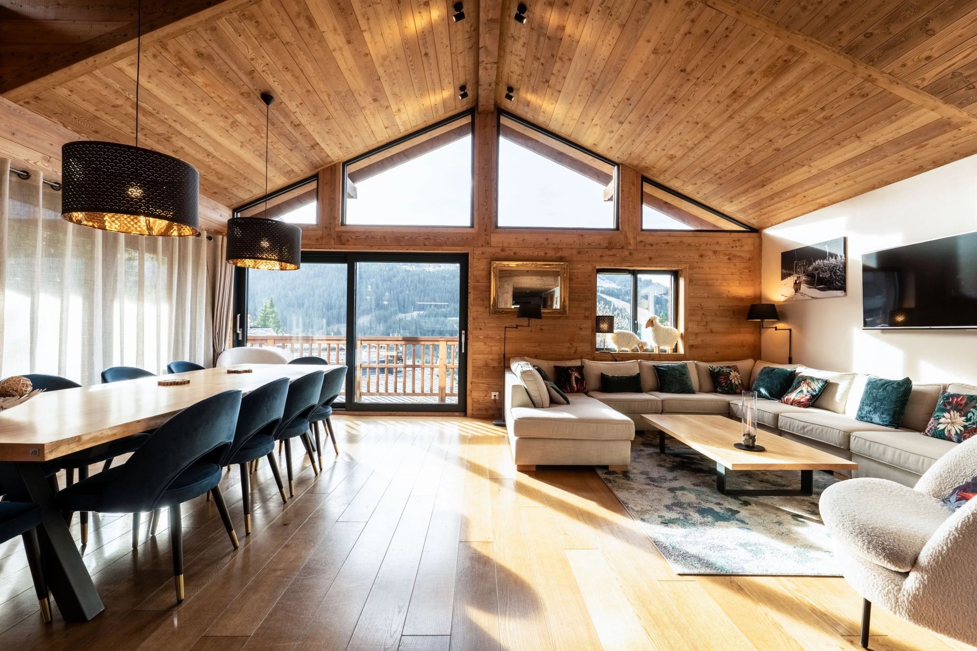 chalet 6 Pièces en location saisonnière sur Courchevel (73120)
