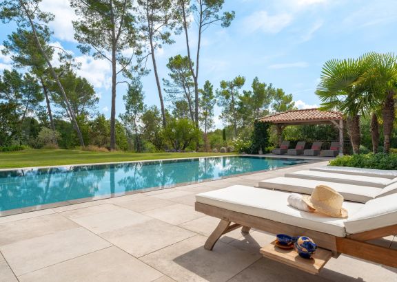 Vente Villa Tourrettes 7&nbsp;Pièces 250&nbsp;m²
