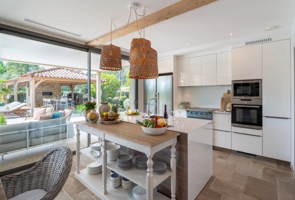 Vente Villa Tourrettes 7&nbsp;Pièces 250&nbsp;m²