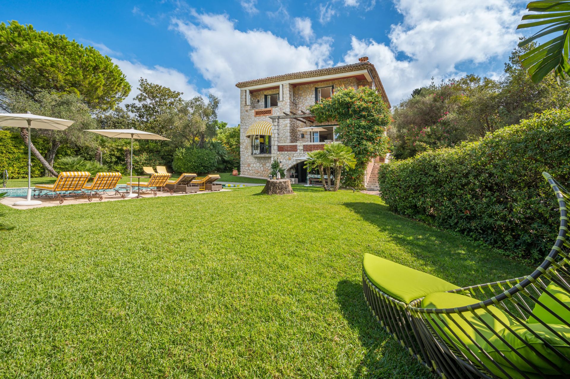 villa 8 Pièces en location saisonnière sur Saint-Jean-Cap-Ferrat (06230)