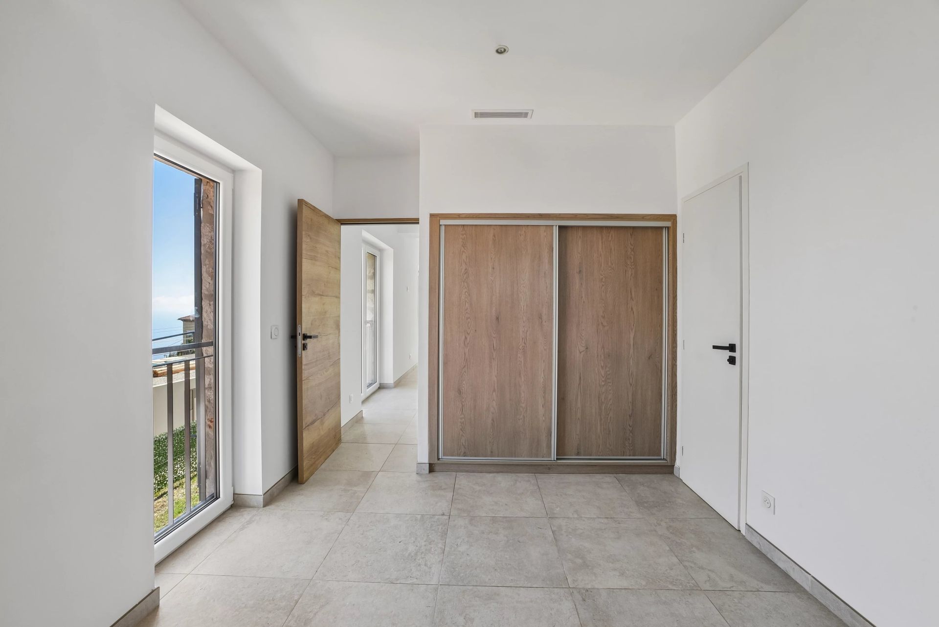 villa 5 Rooms for sale on La Turbie (06320)