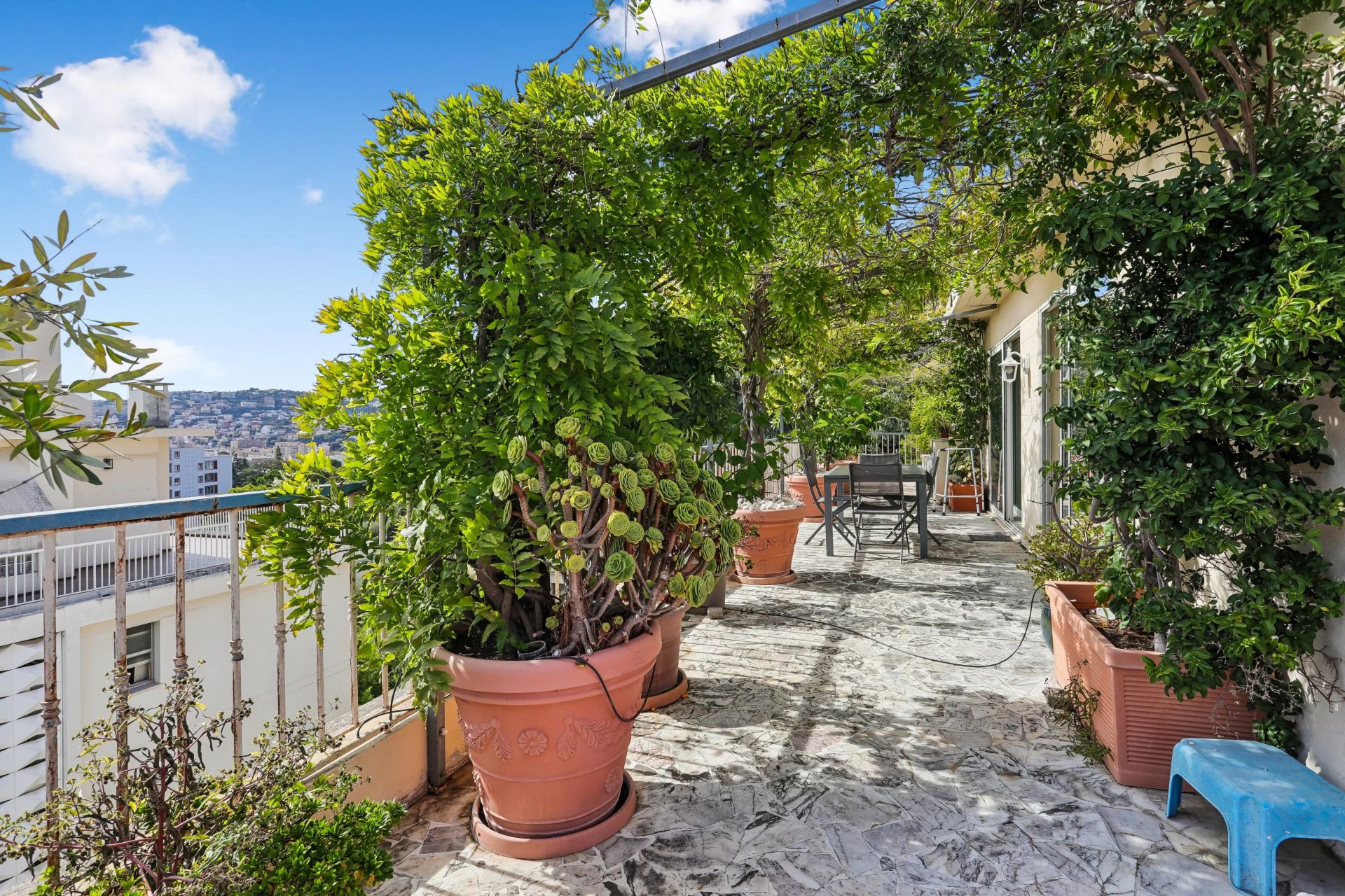 apartment 4 Rooms for sale on Nice (06000)