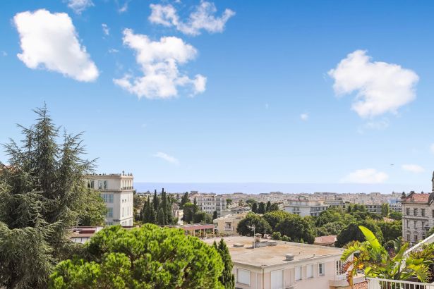 Sale Apartment Nice 4&nbsp;Rooms 97.52&nbsp;m²