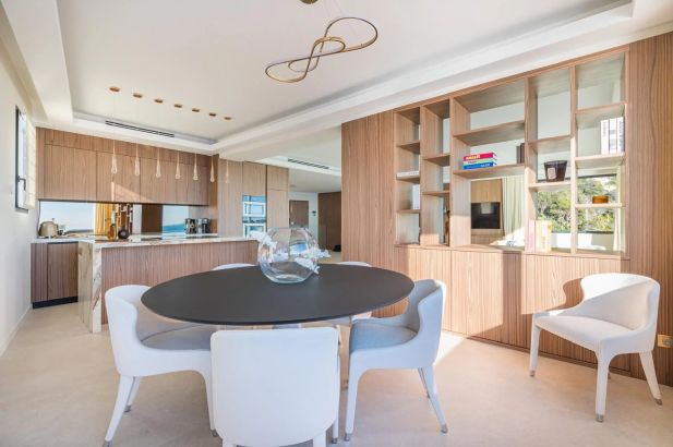 Vente Villa Nice 6&nbsp;Pièces 247&nbsp;m²