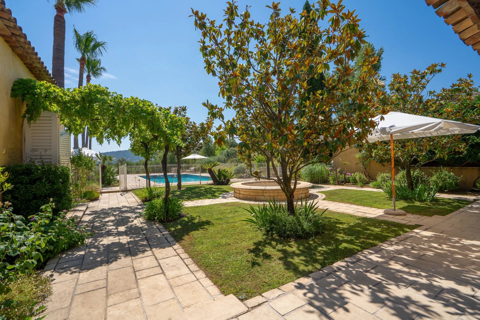 villa 8 Pièces en vente sur Cogolin (83310)