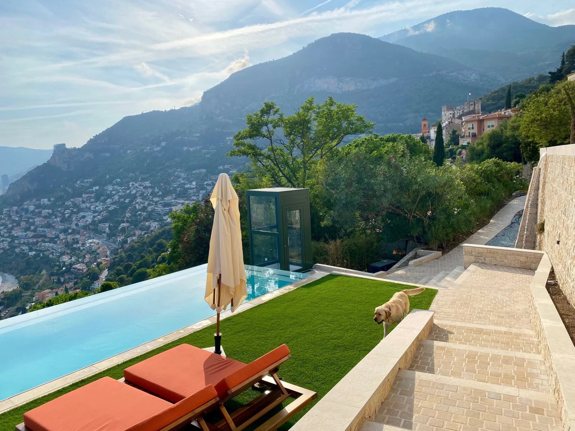 house 4 Rooms for rent on Roquebrune-Cap-Martin (06190)