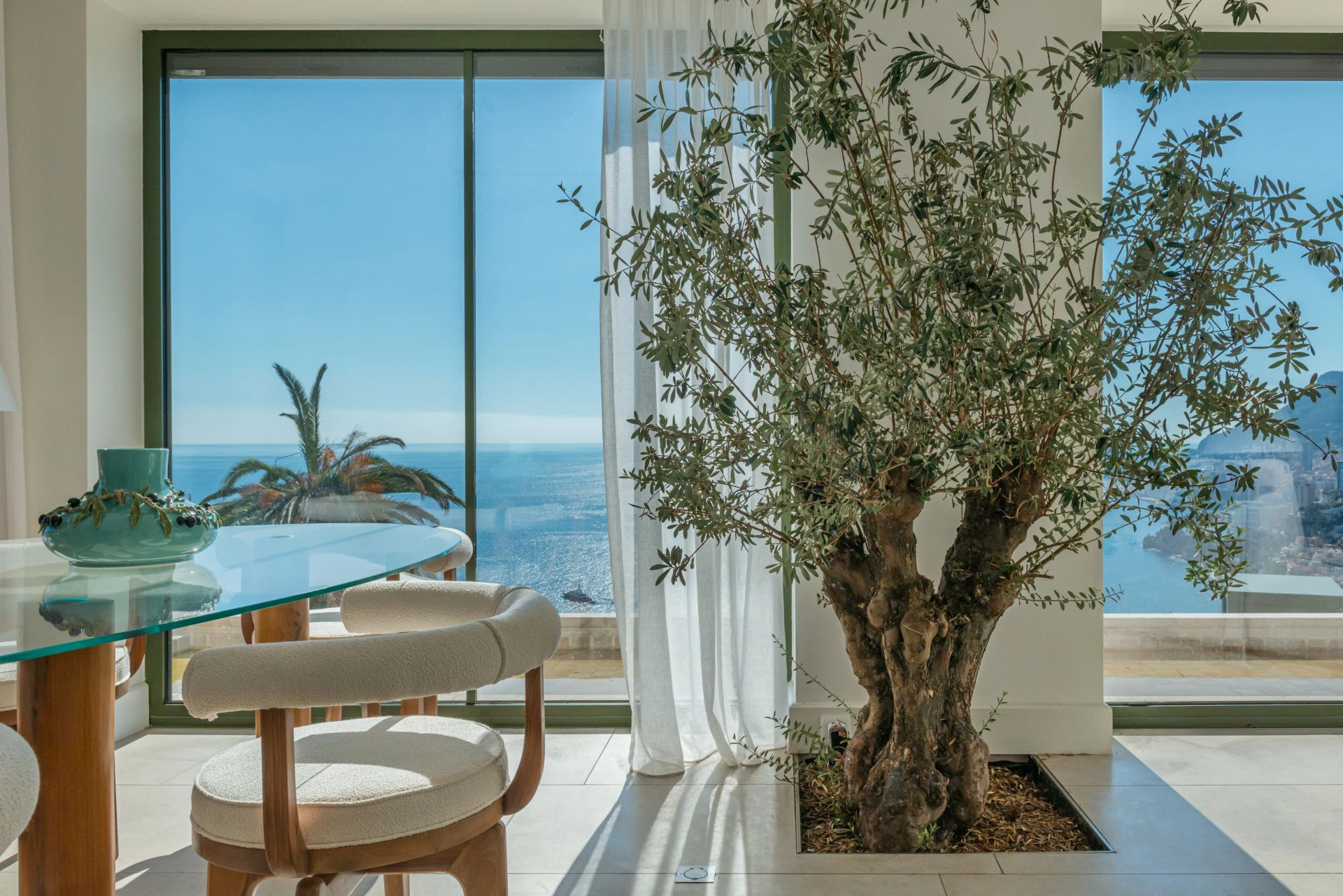 house 4 Rooms for rent on Roquebrune-Cap-Martin (06190)