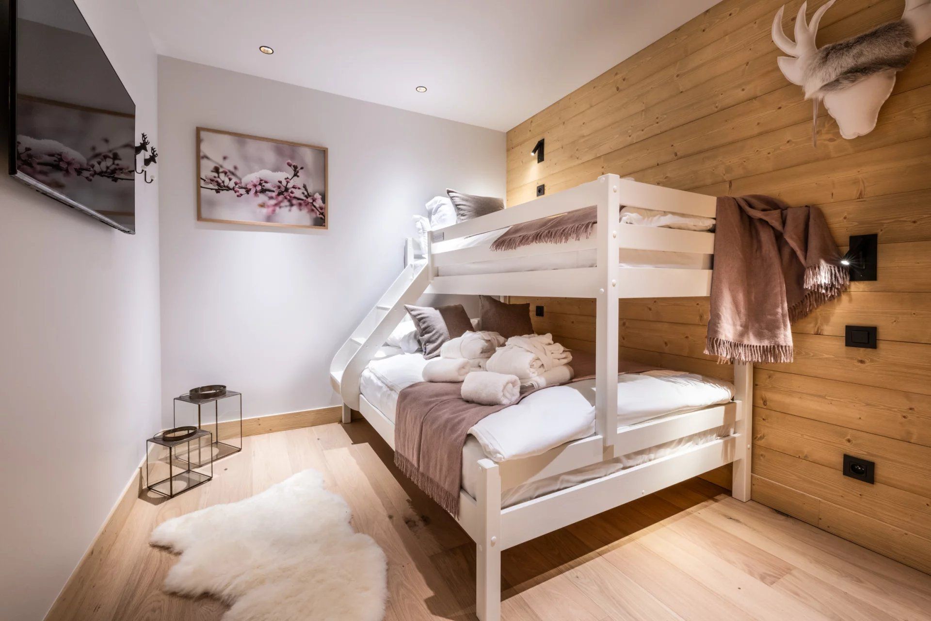 apartment 3 Rooms for sale on Méribel (73550)