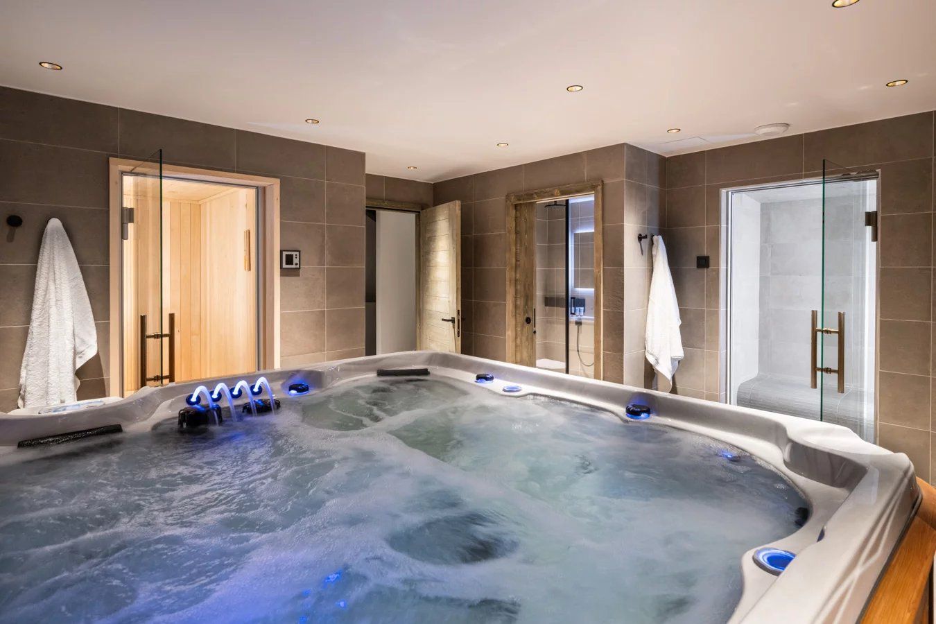 apartment 4 Rooms for sale on Méribel (73550)