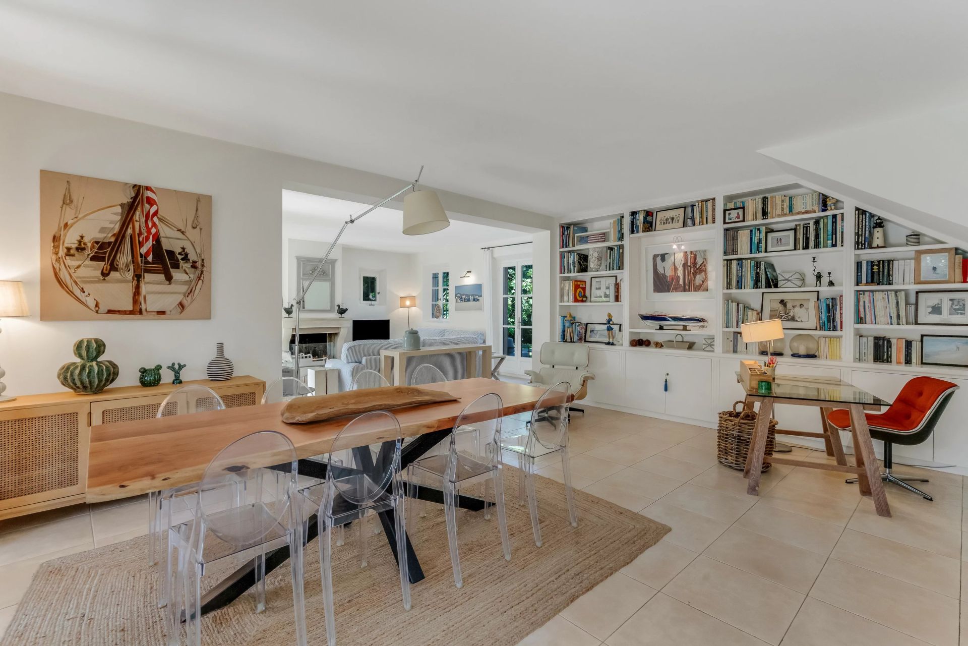 villa 5 Rooms for seasonal rent on Gassin (83580)