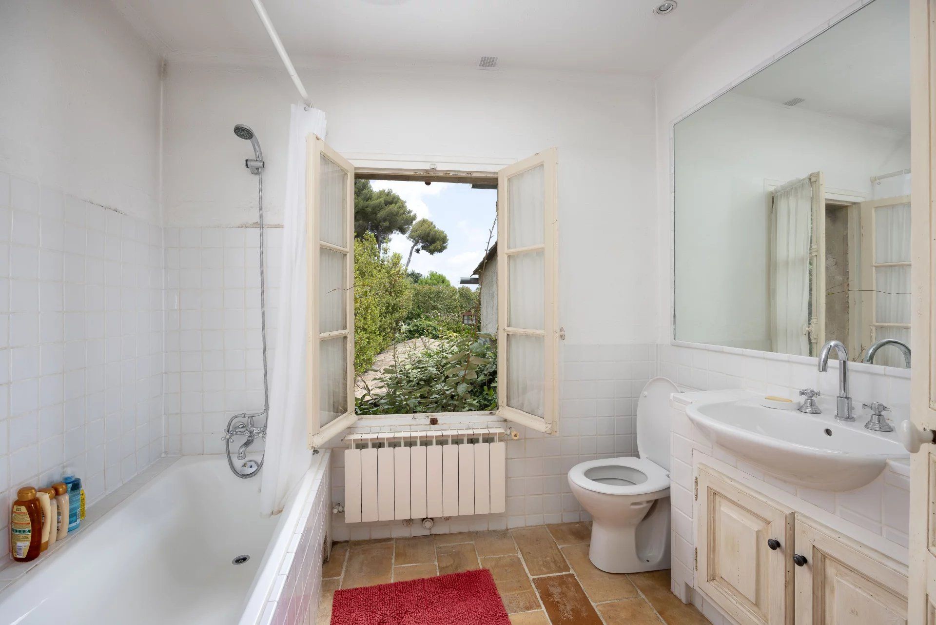 mas 6 Rooms for sale on Saint-Paul-de-Vence (06570)
