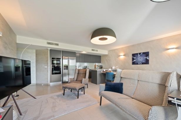 Sale Apartment Èze 3&nbsp;Rooms 100.63&nbsp;m²