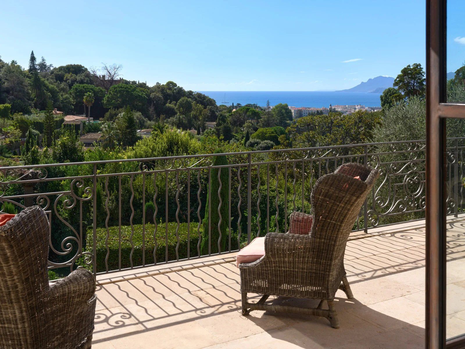 villa 10 Pièces en vente sur Cannes (06400)