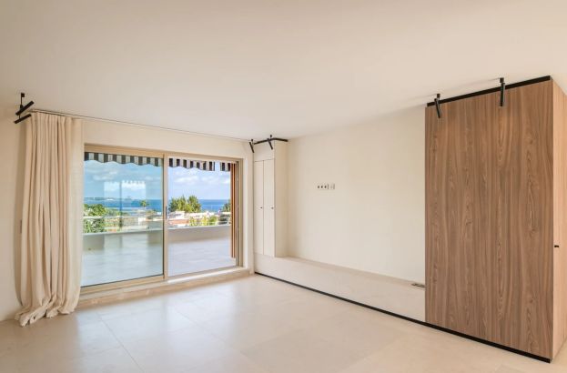 Sale Apartment Cannes 4&nbsp;Rooms 107.27&nbsp;m²