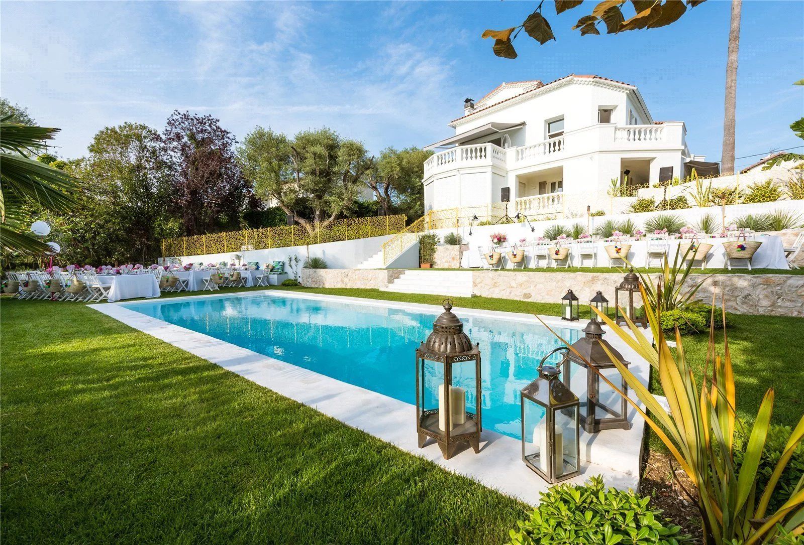 Rental Villa Antibes 9 Rooms 360 m²