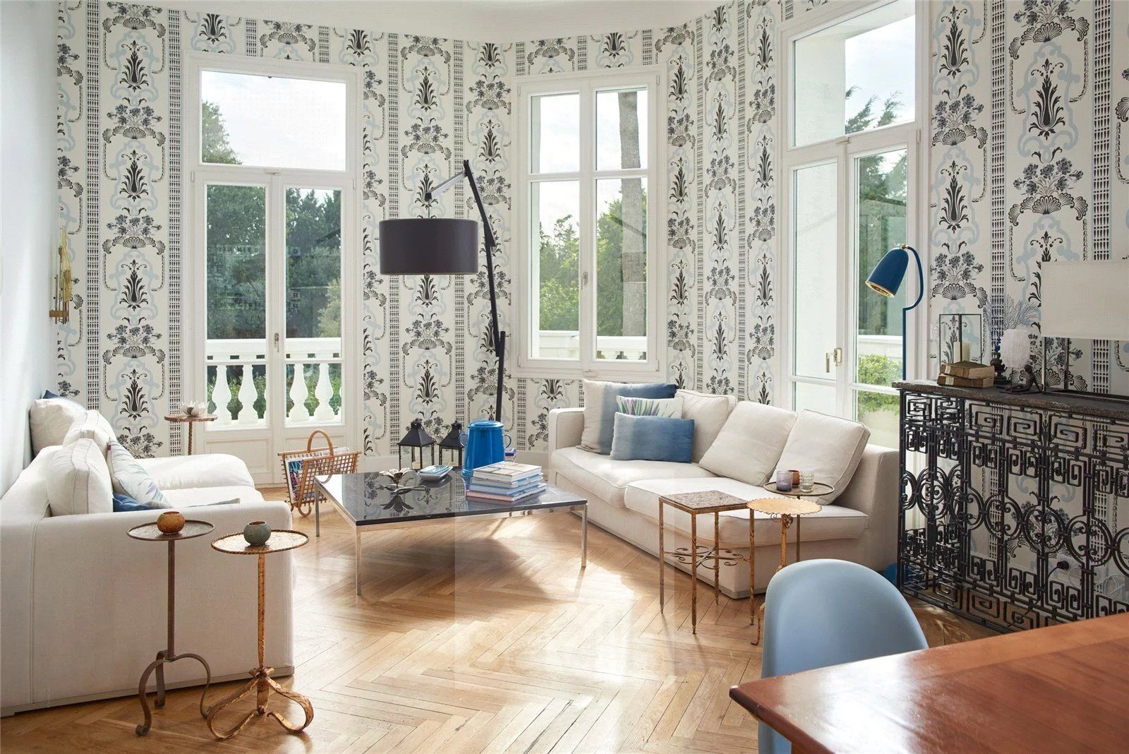 villa 9 Pièces en location saisonnière sur Antibes (06160)