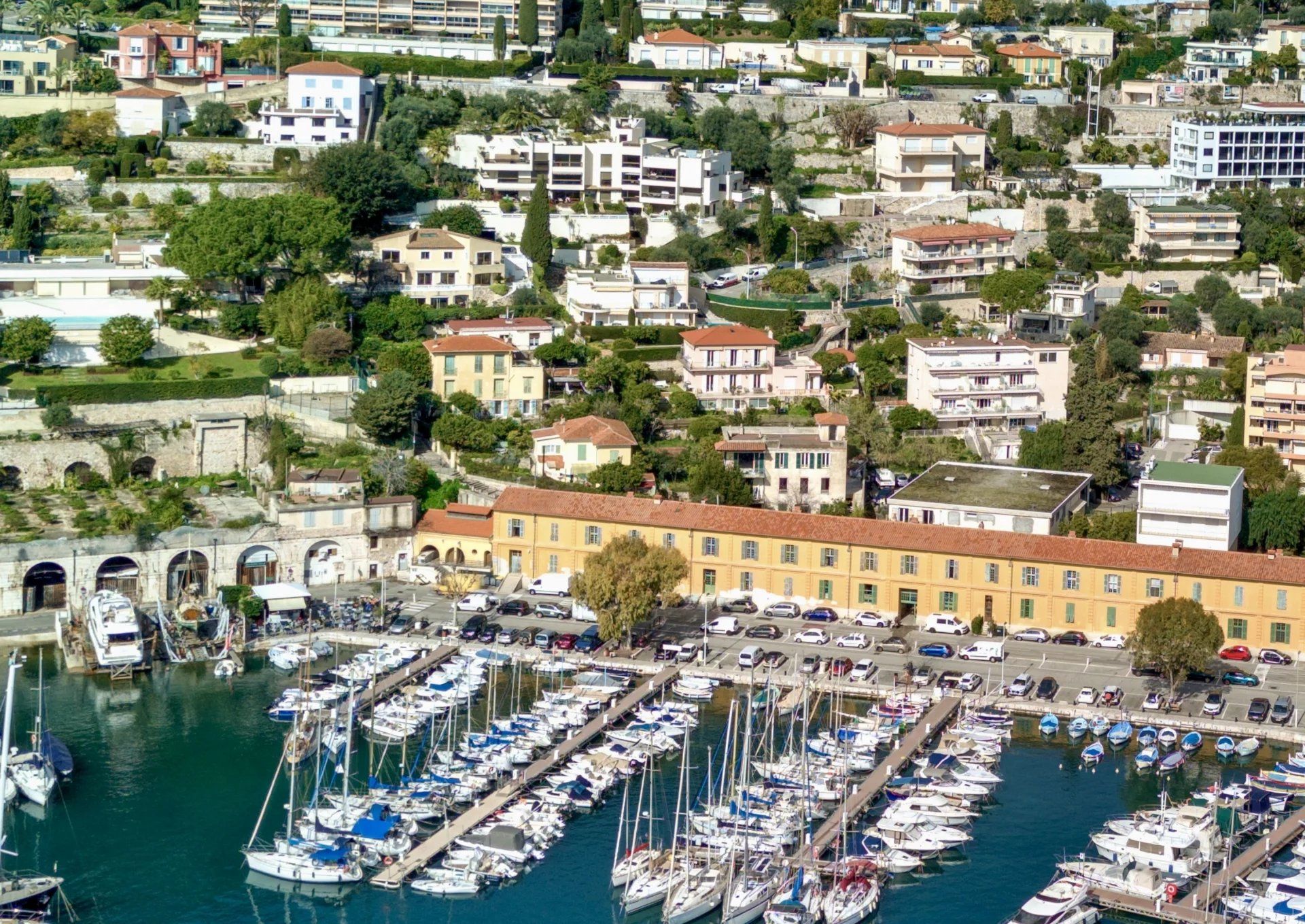 villa en vente sur Villefranche-sur-Mer (06230) Vente Villa Villefranche-sur-Mer 346 m²