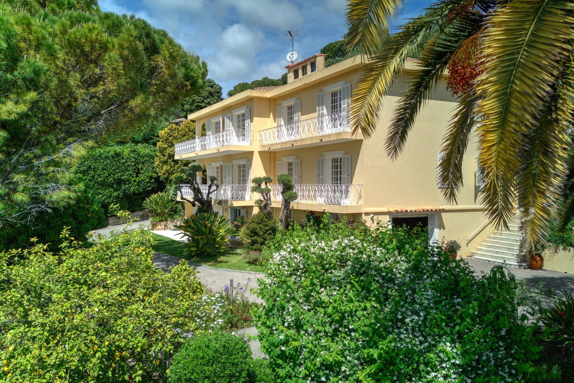 villa 10 Pièces en vente sur Nice (06100)