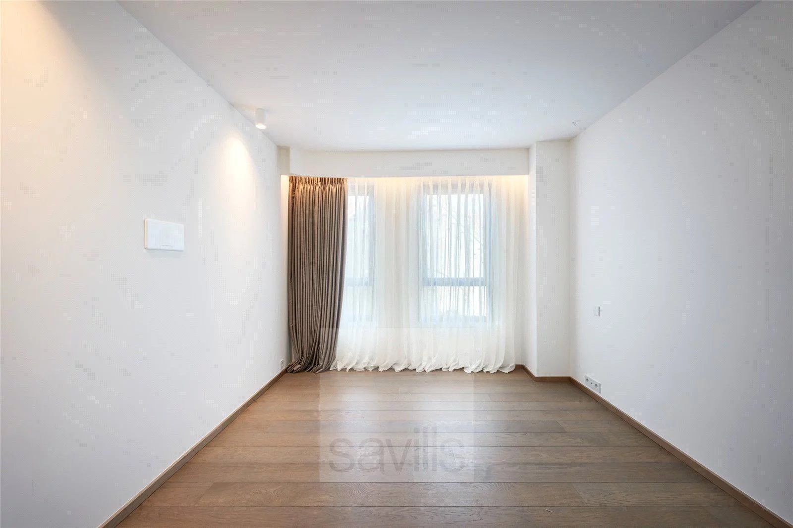 apartment 4 Rooms for seasonal rent on Cannes (06400)