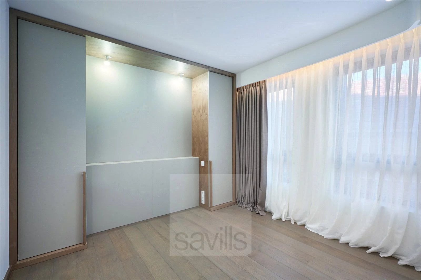 apartment 4 Rooms for seasonal rent on Cannes (06400)