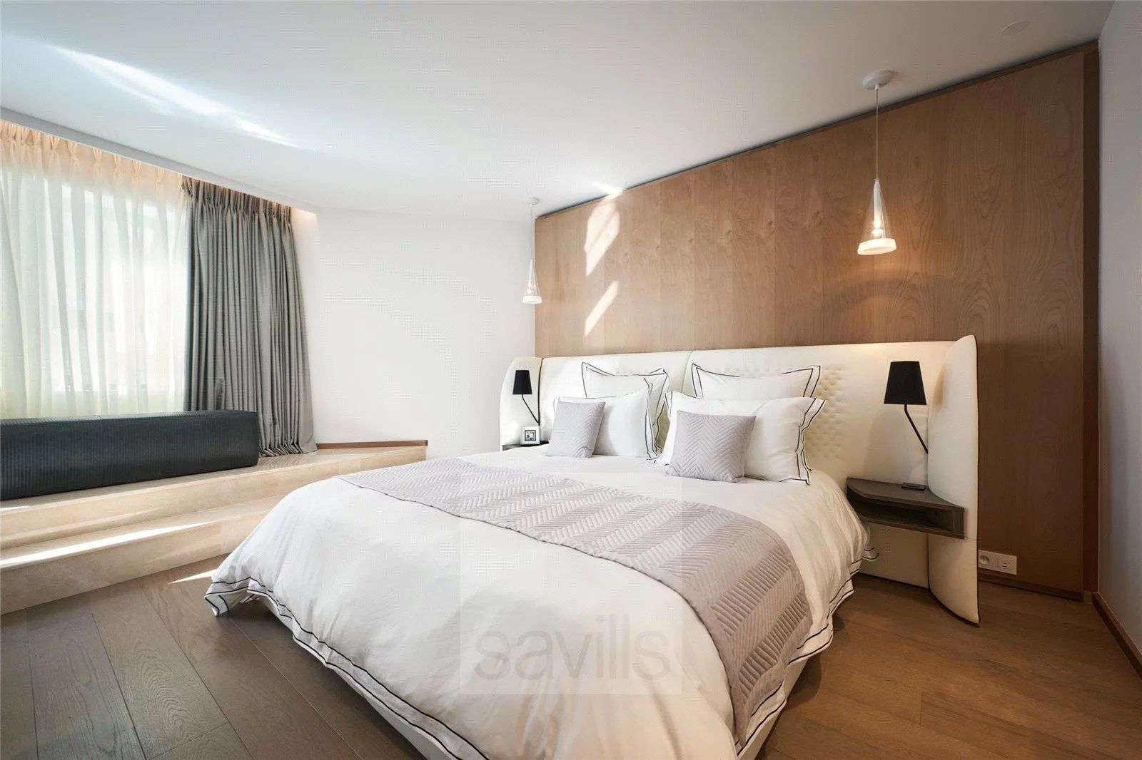 apartment 4 Rooms for seasonal rent on Cannes (06400)