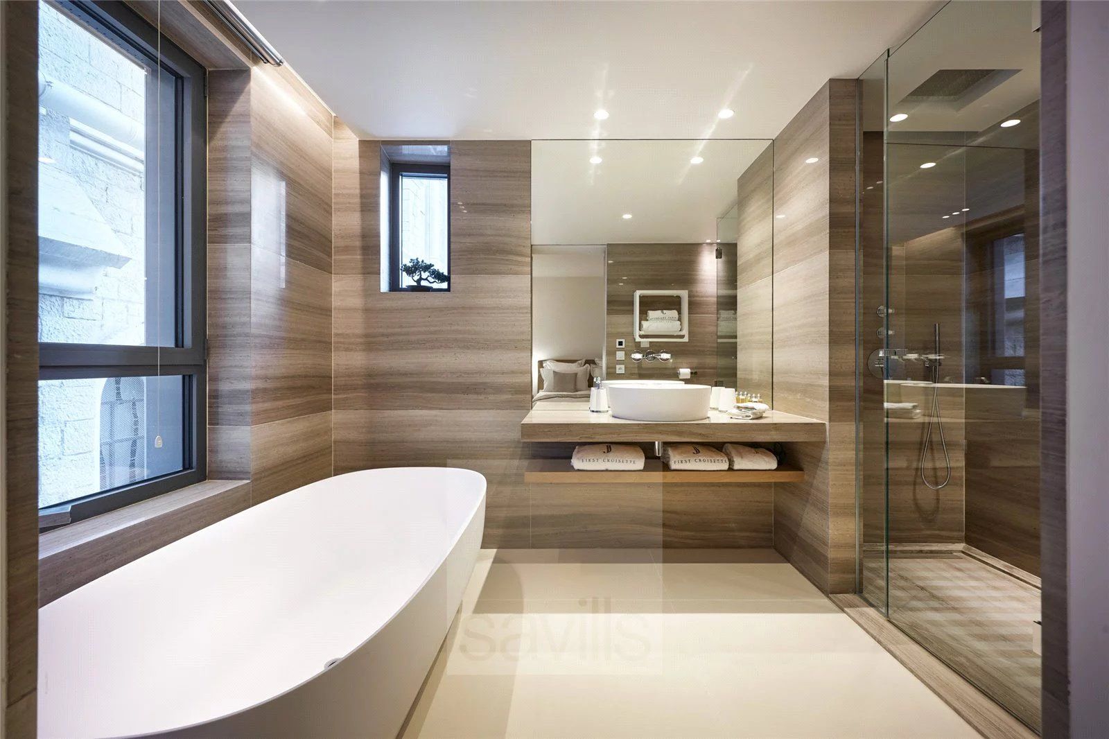 apartment 4 Rooms for seasonal rent on Cannes (06400)