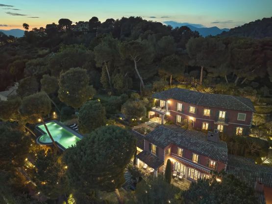 Vente Villa Villefranche-sur-Mer 10&nbsp;Pièces 760&nbsp;m²