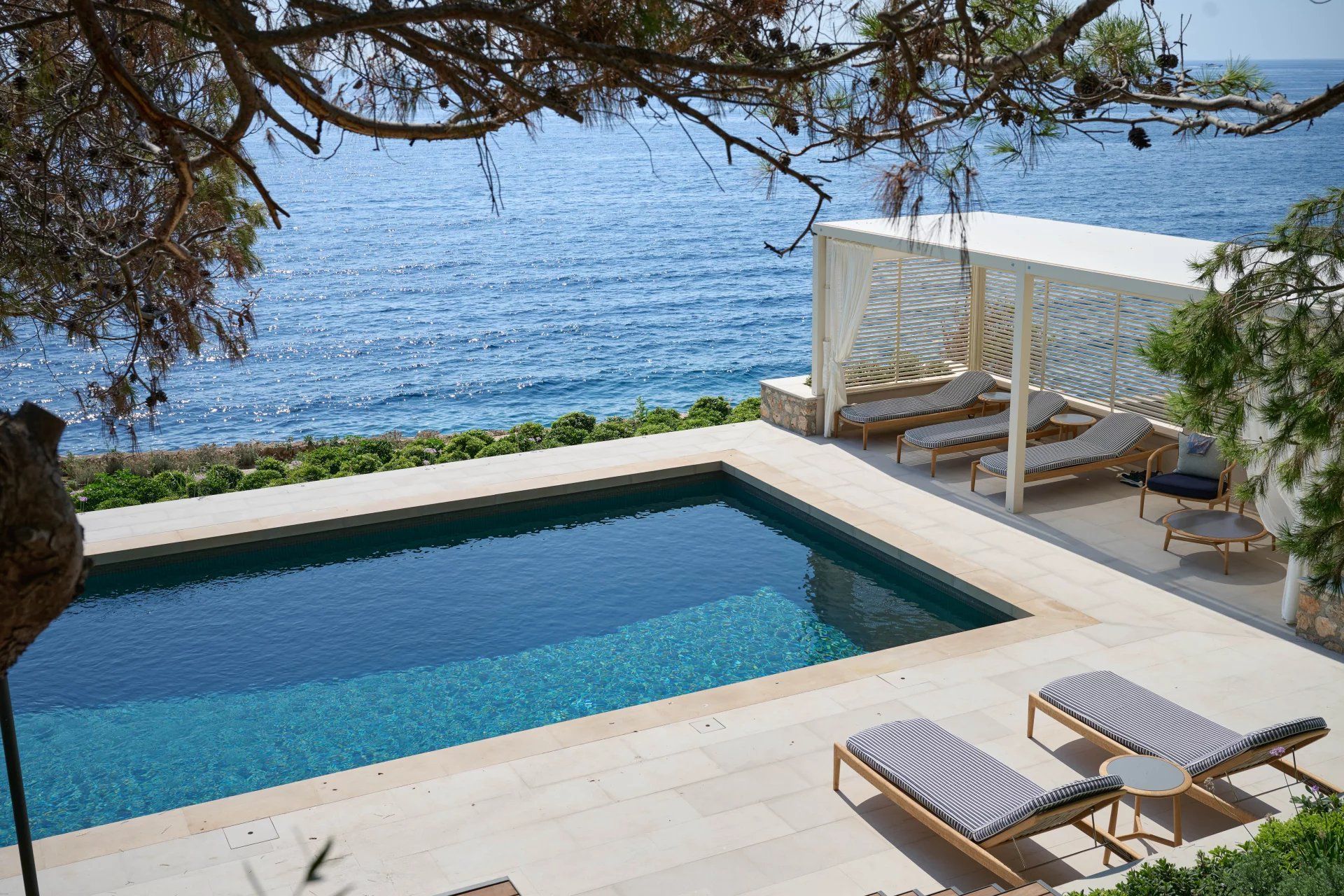 villa 9 Pièces en vente sur Saint-Jean-Cap-Ferrat (06230)