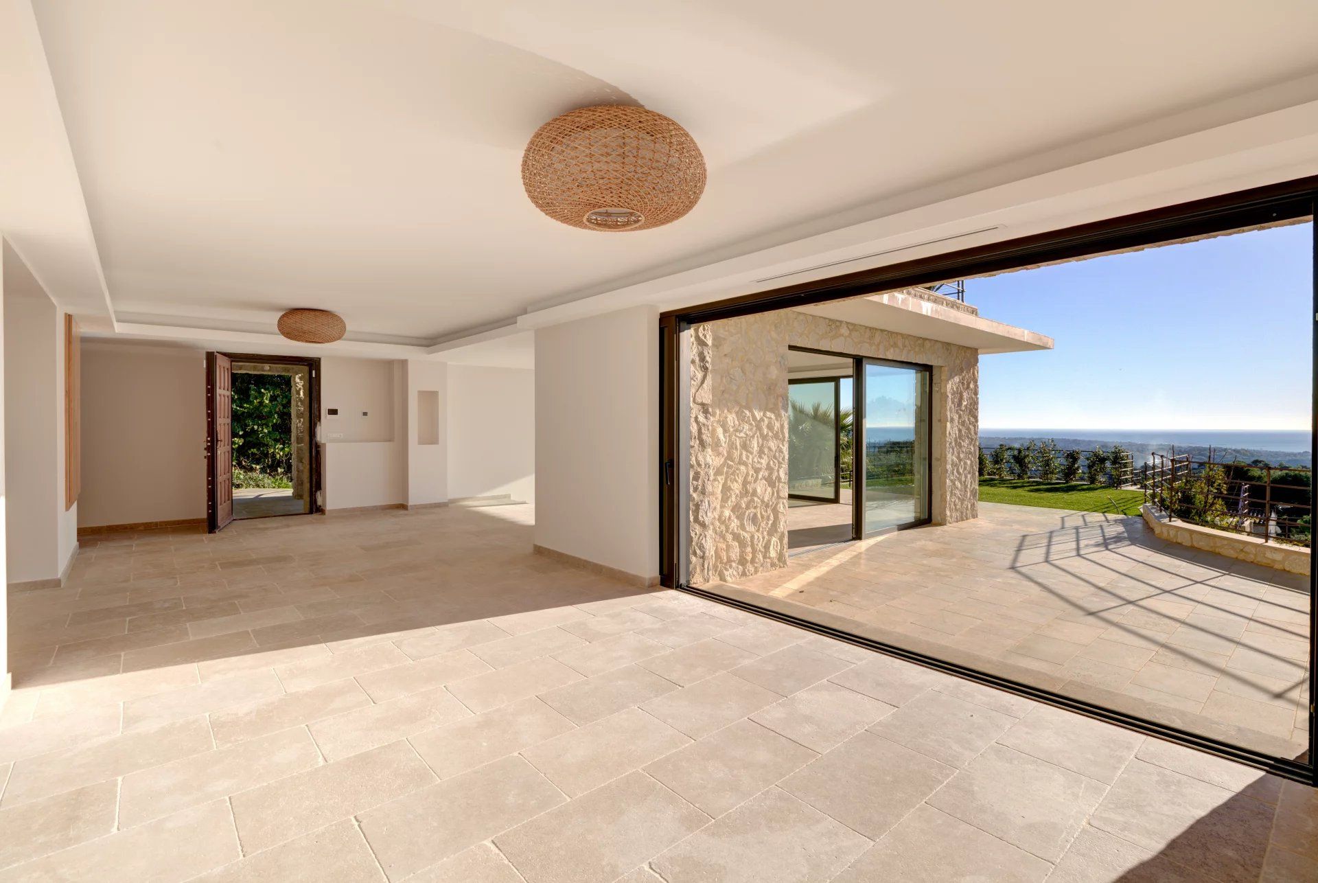villa 6 Rooms for sale on Saint-Paul-de-Vence (06570) Sale Villa Saint-Paul-de-Vence 6 Rooms 300 m²