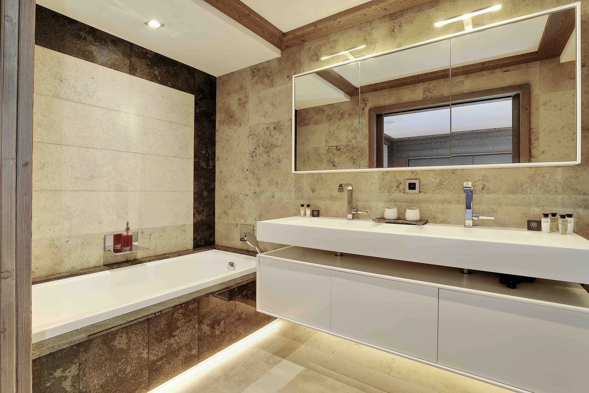 appartement 7 Pièces en location saisonnière sur Courchevel (73120)