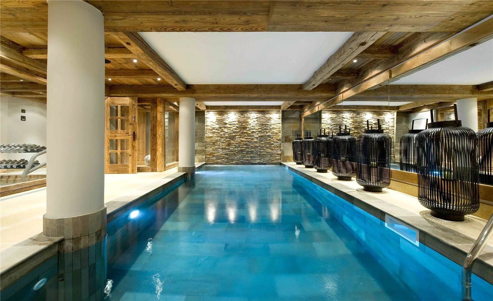 chalet 8 Rooms for seasonal rent on Courchevel (73120) Rental Chalet Courchevel 8 Rooms 800 m²
