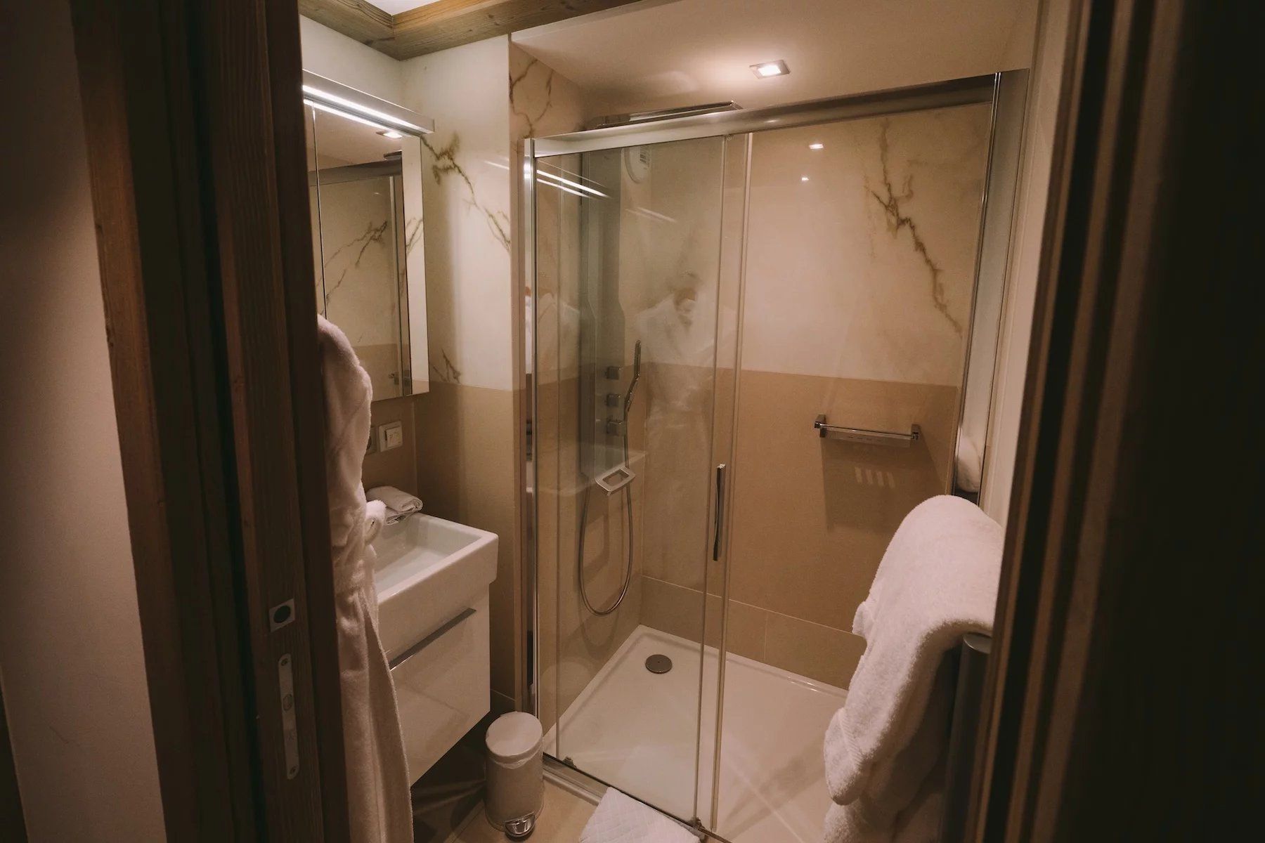 apartment 3 Rooms for seasonal rent on Courchevel (73120)