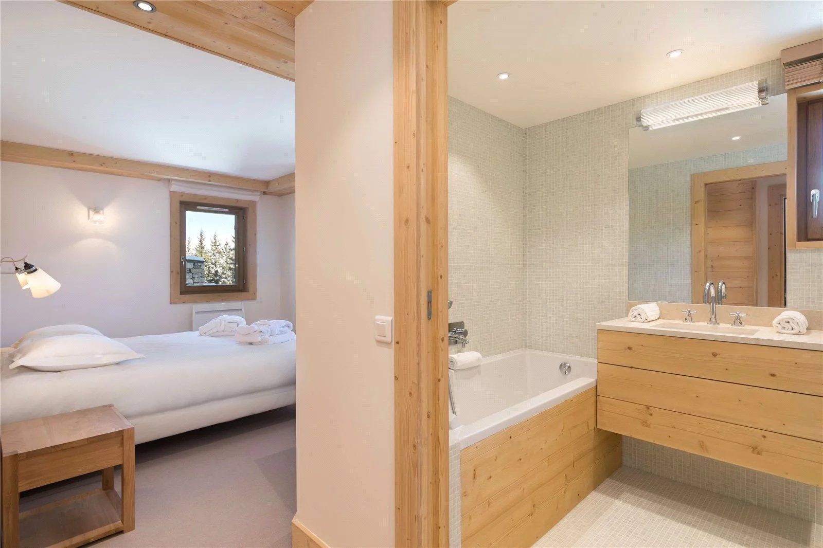 apartment 4 Rooms for seasonal rent on Courchevel (73120)