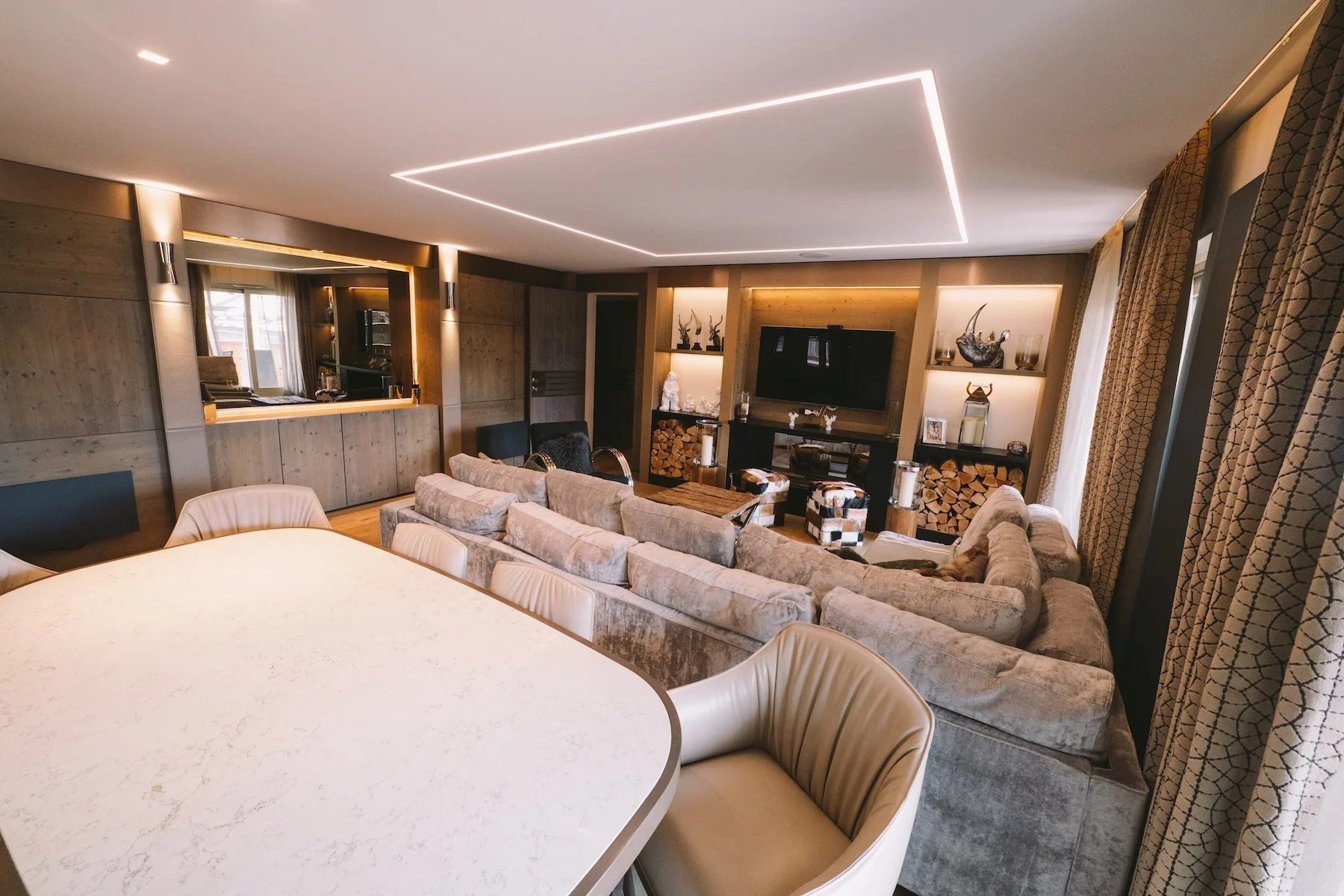 apartment 4 Rooms for seasonal rent on Courchevel (73120)