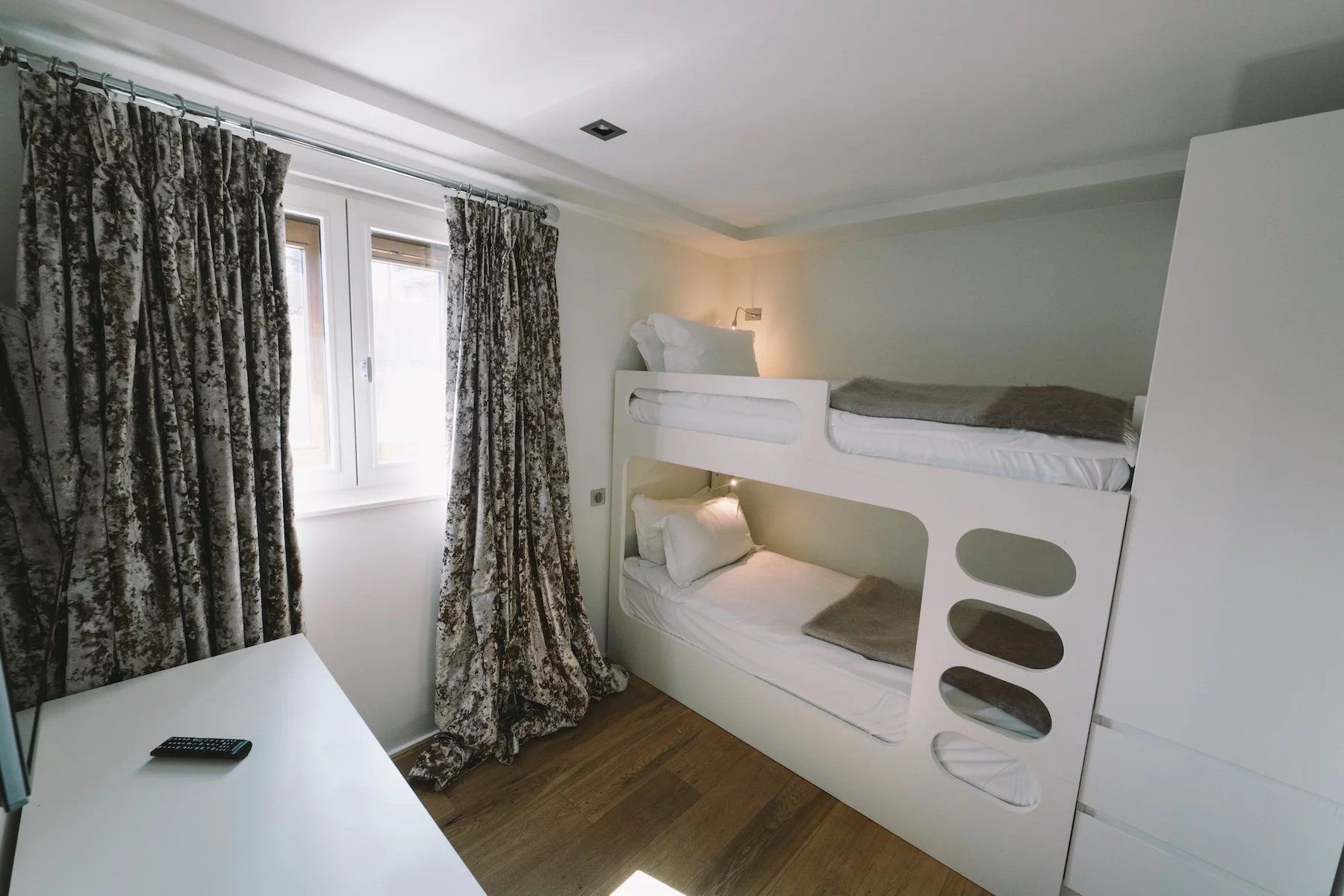apartment 4 Rooms for seasonal rent on Courchevel (73120)