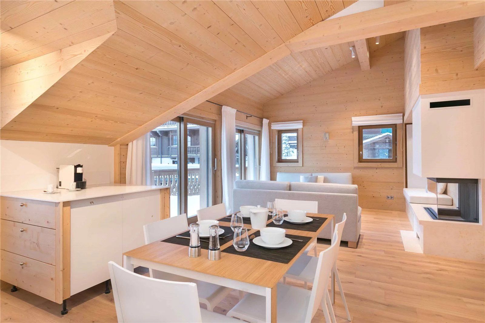 apartment 4 Rooms for seasonal rent on Courchevel (73120)