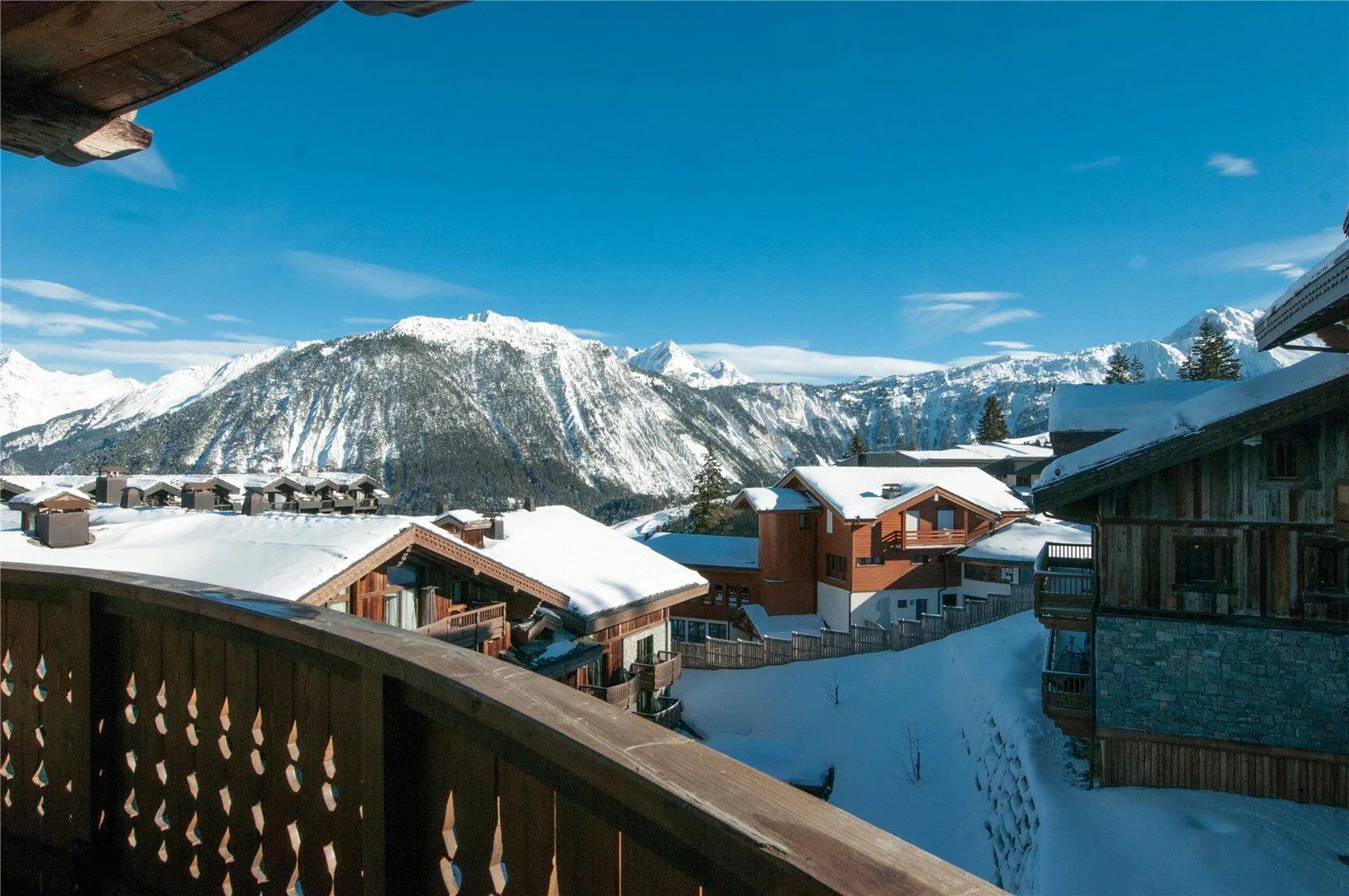 apartment 4 Rooms for seasonal rent on Courchevel (73120)