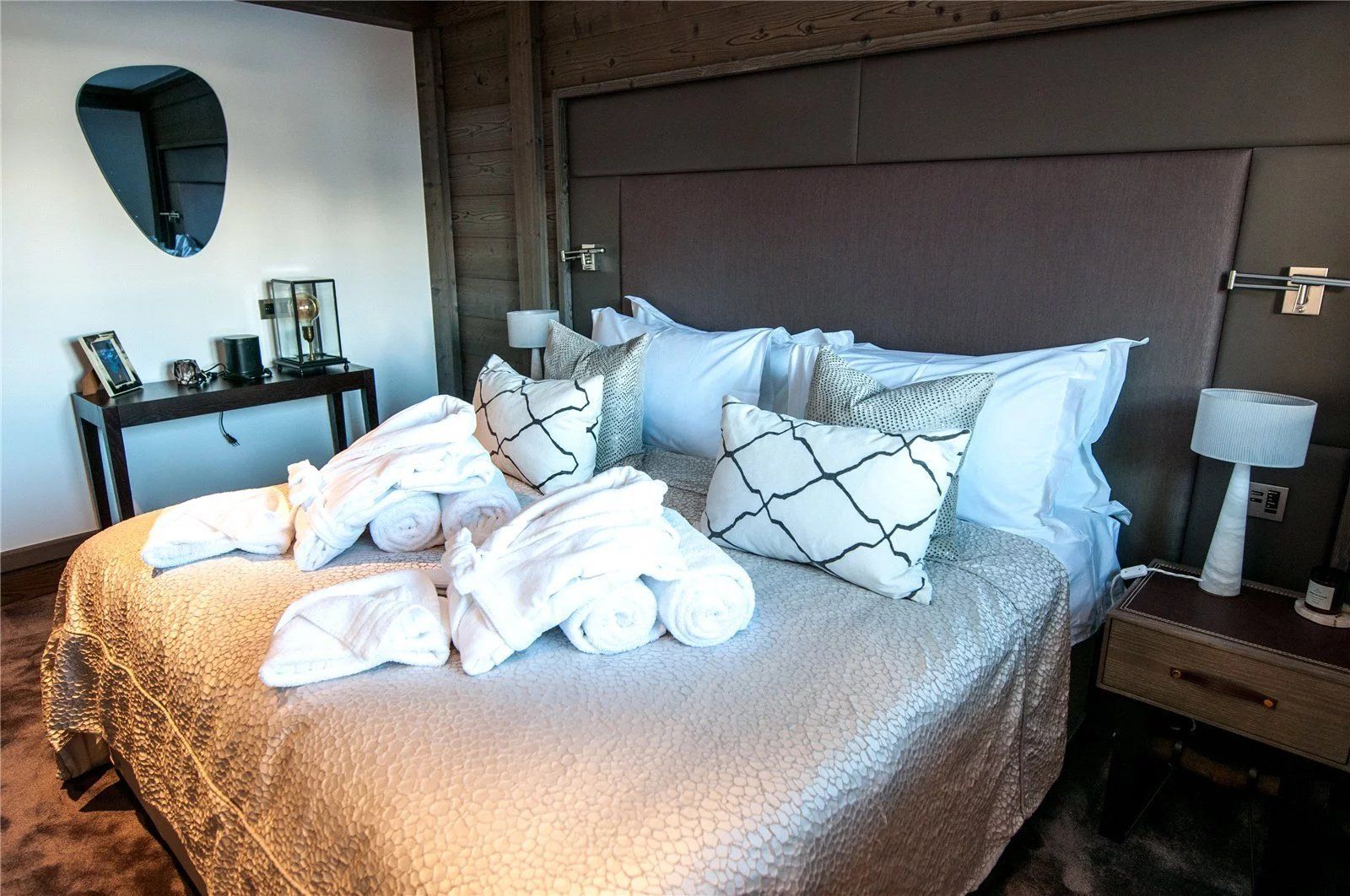 apartment 4 Rooms for seasonal rent on Courchevel (73120)