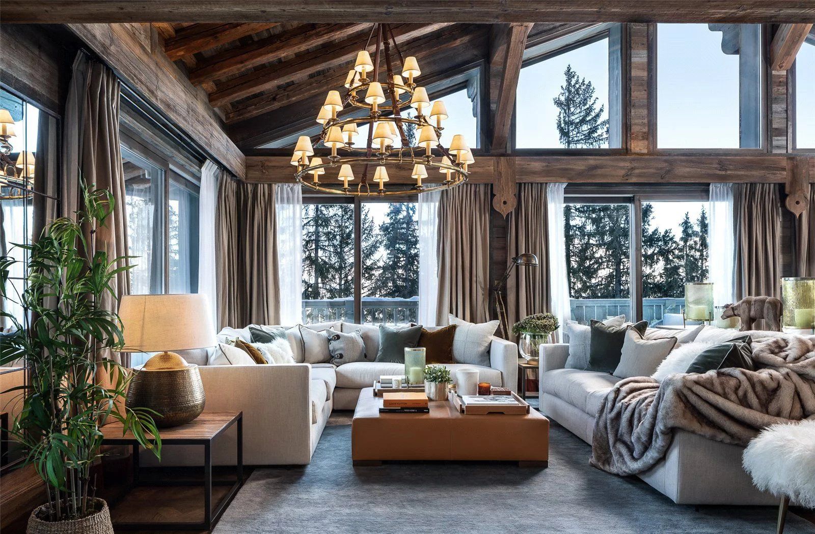 chalet 7 Rooms for seasonal rent on Courchevel (73120)
