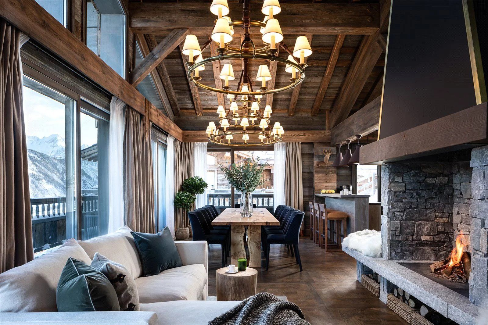 chalet 7 Rooms for seasonal rent on Courchevel (73120)