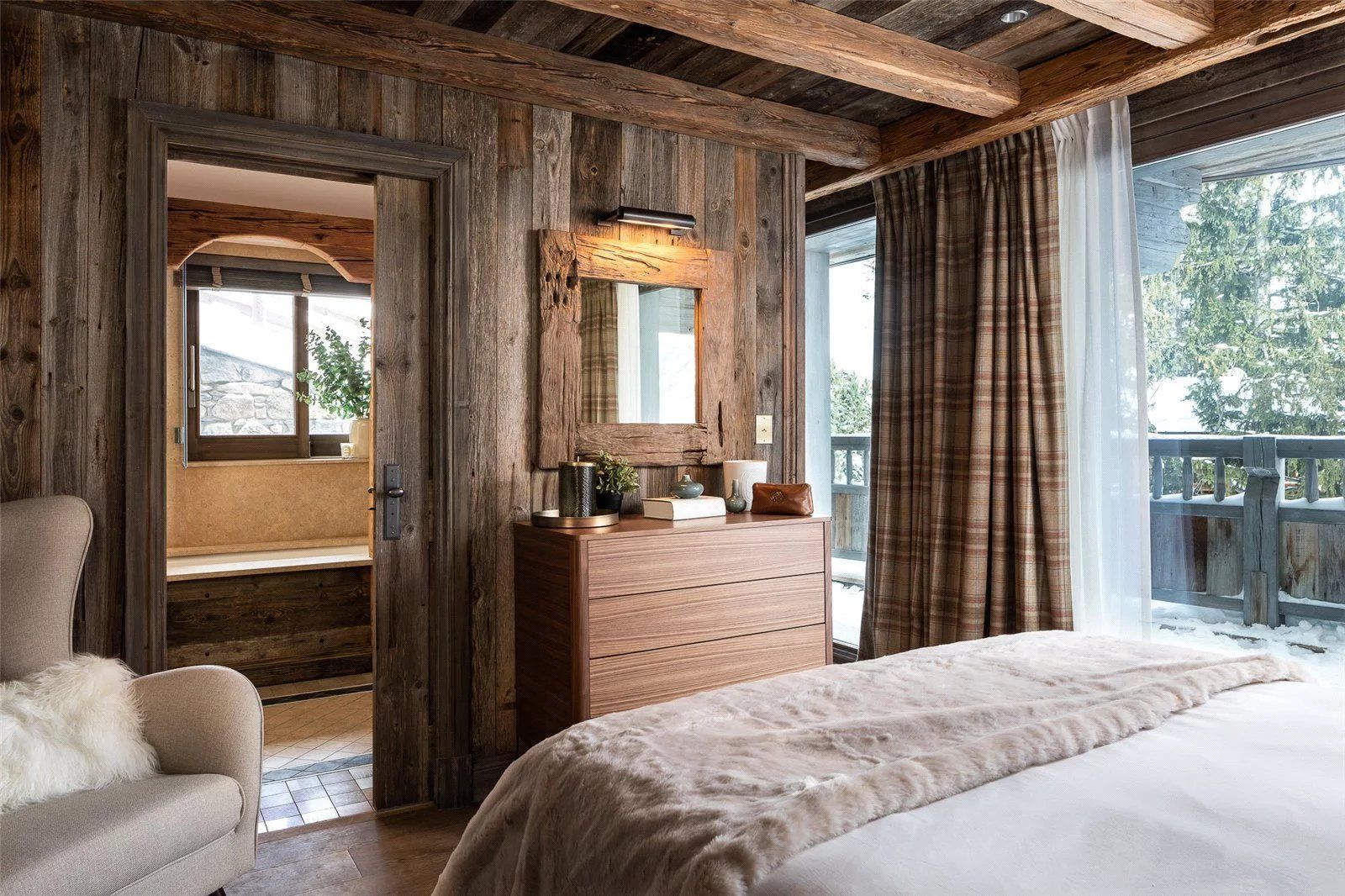 chalet 7 Rooms for seasonal rent on Courchevel (73120)