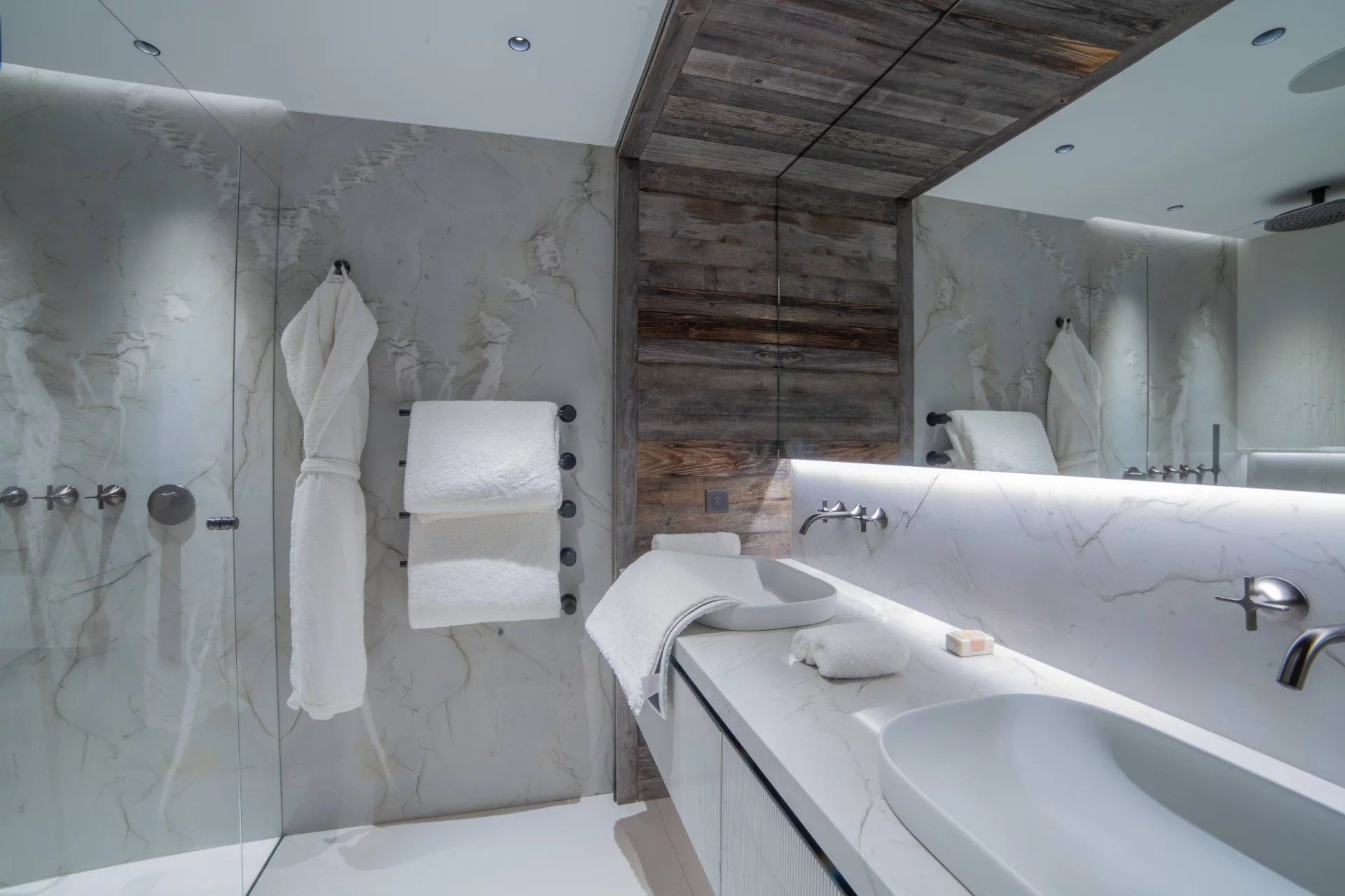 chalet 15 Pièces en location saisonnière sur Courchevel (73120)