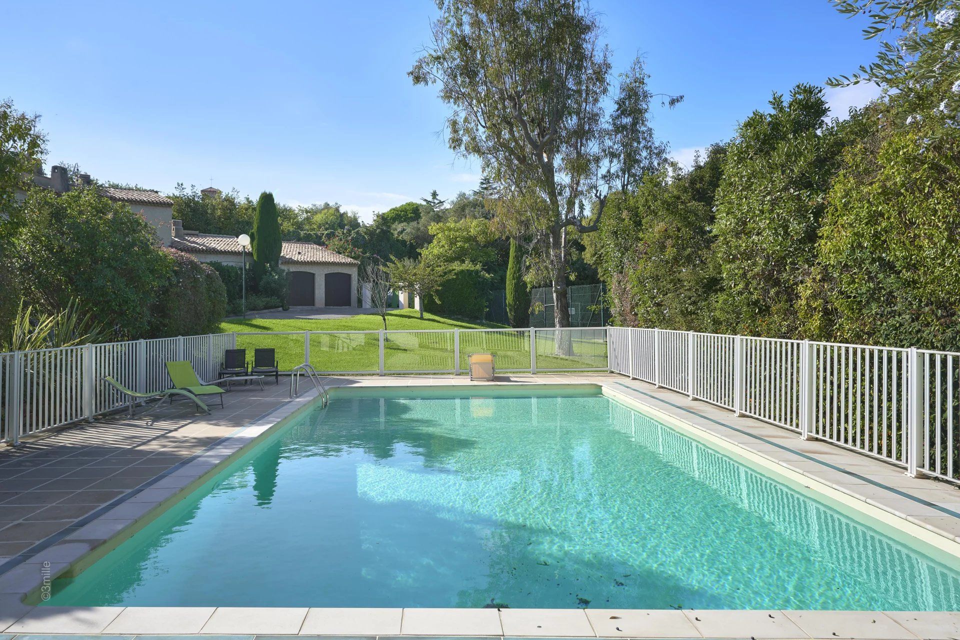 apartment 3 Rooms for seasonal rent on Antibes (06160)